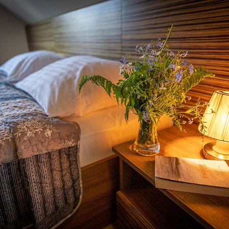 Osada Koszalkowo Wiezyca Szymbark  Ngoại thất bức ảnh